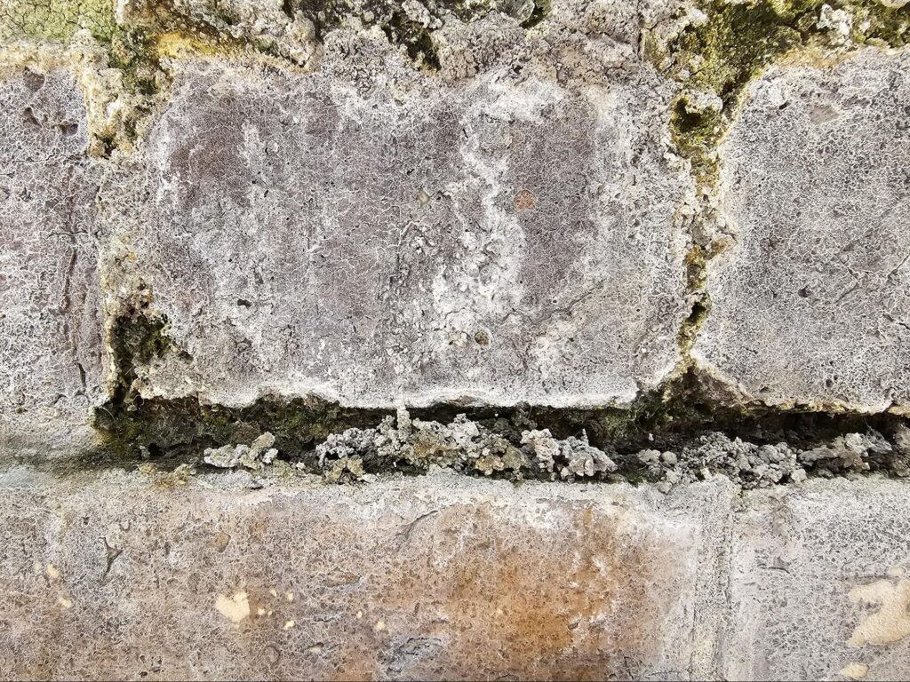 factors contributing to historic mortar deterioration