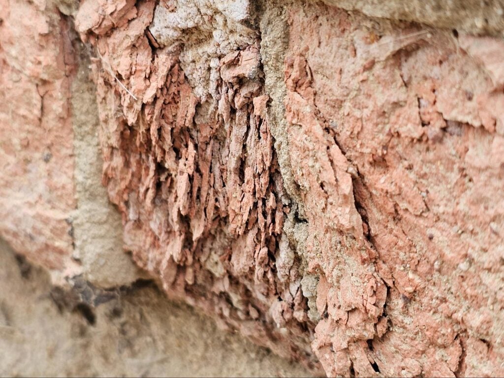 effects of brick spalling