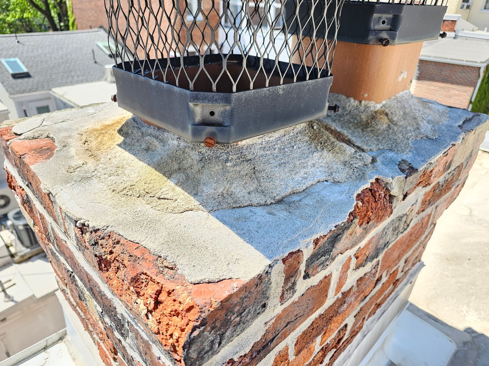 Another historic chimney crown - Old historic chimneys