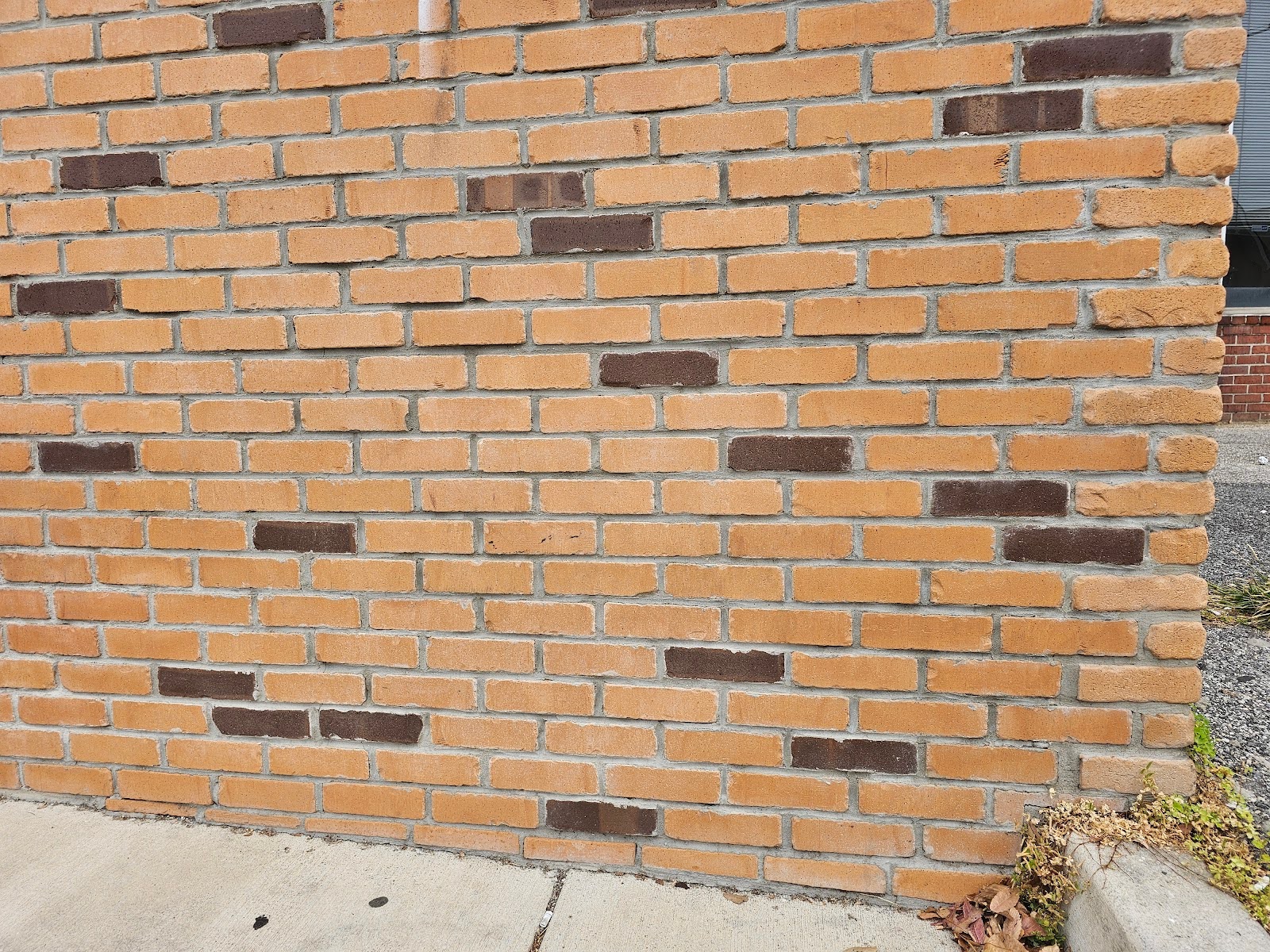 Fake Bricks Exposed at the Corners - Part I