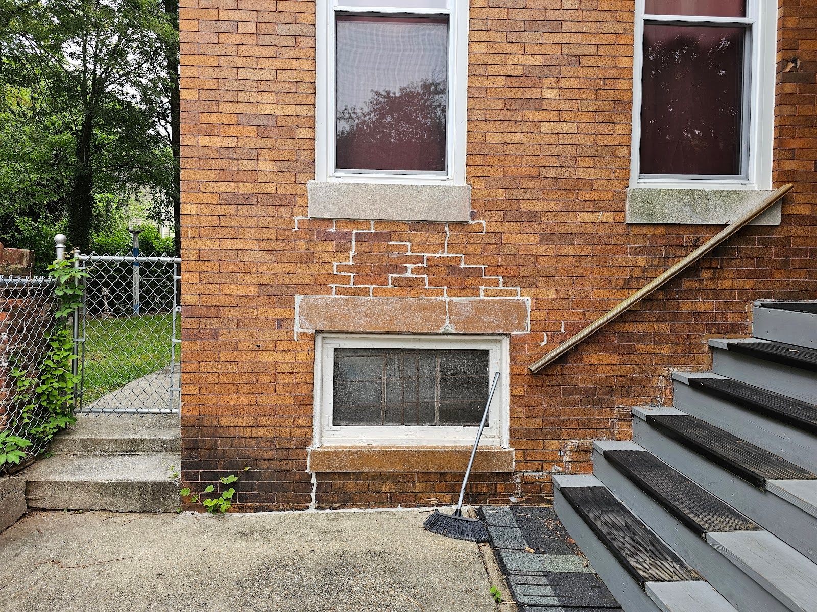 Caulking Brick Joints is NOT a Good Idea