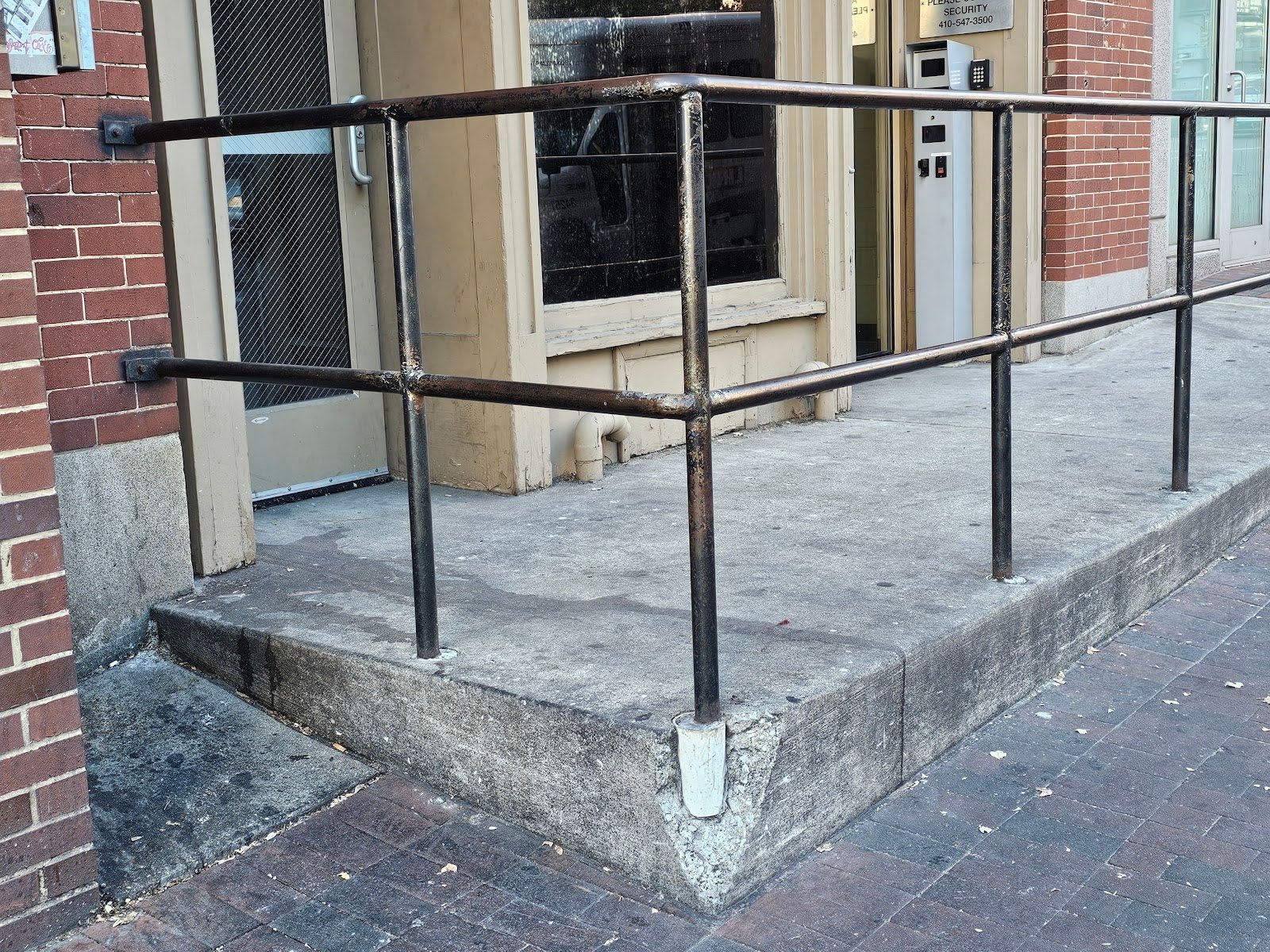 Tensile Strength at Masonry and Concrete Post Bases
