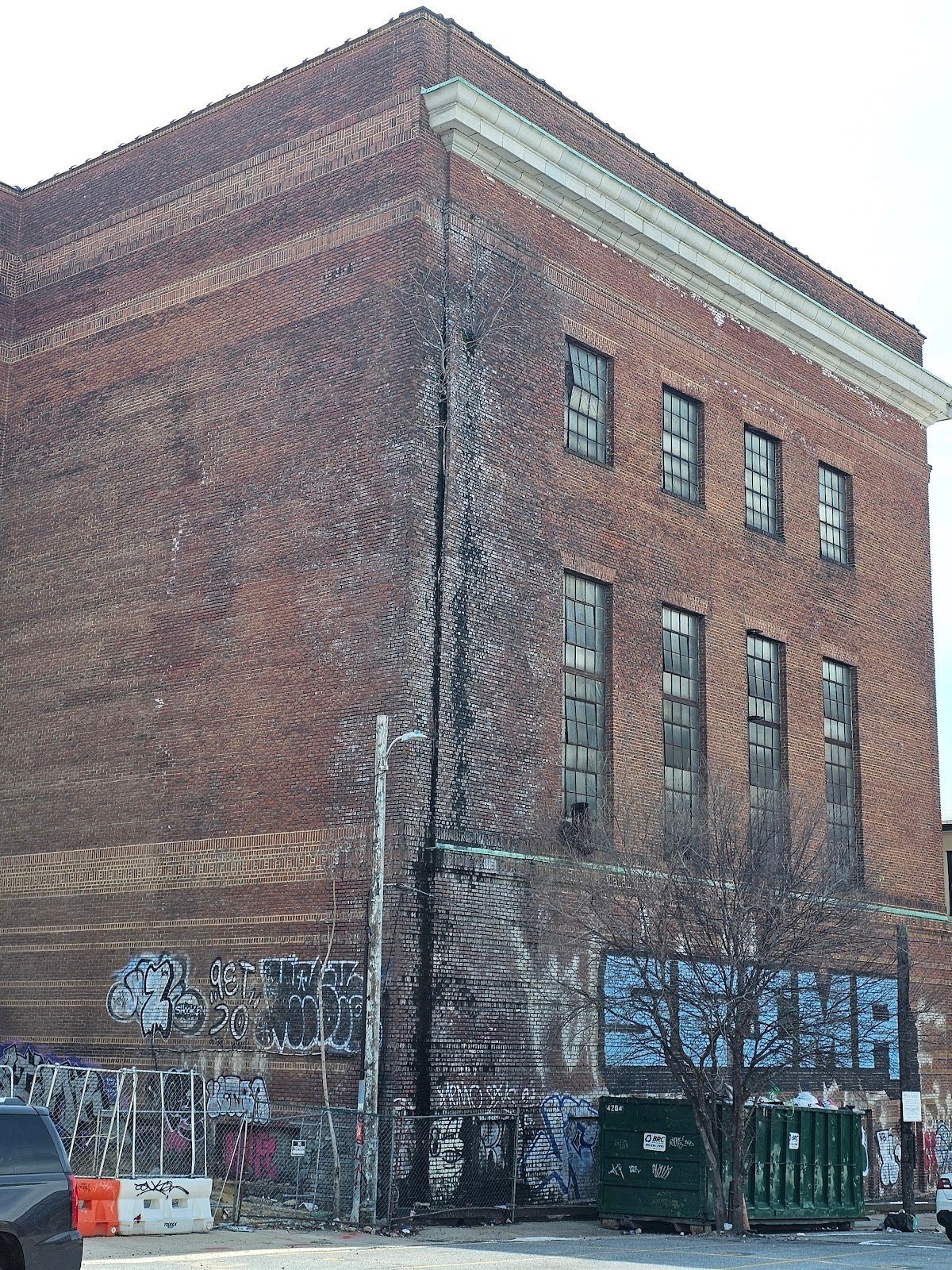 Masonry Damage from a Water Table - Part I