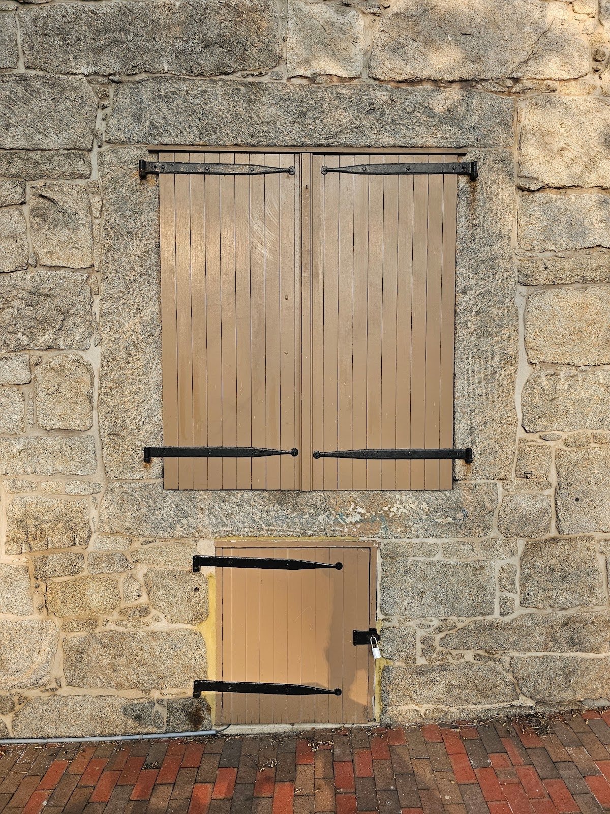 Strap hinges on historic masonry doors Washington DC