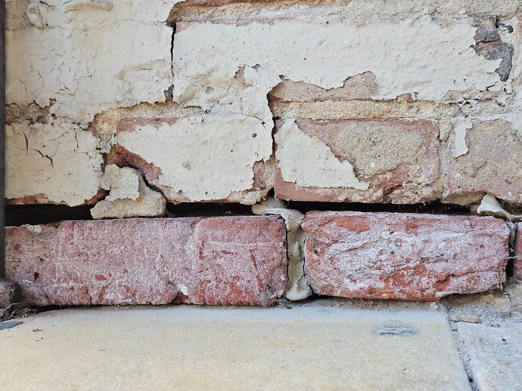 lower area of the mortar has deteriorated